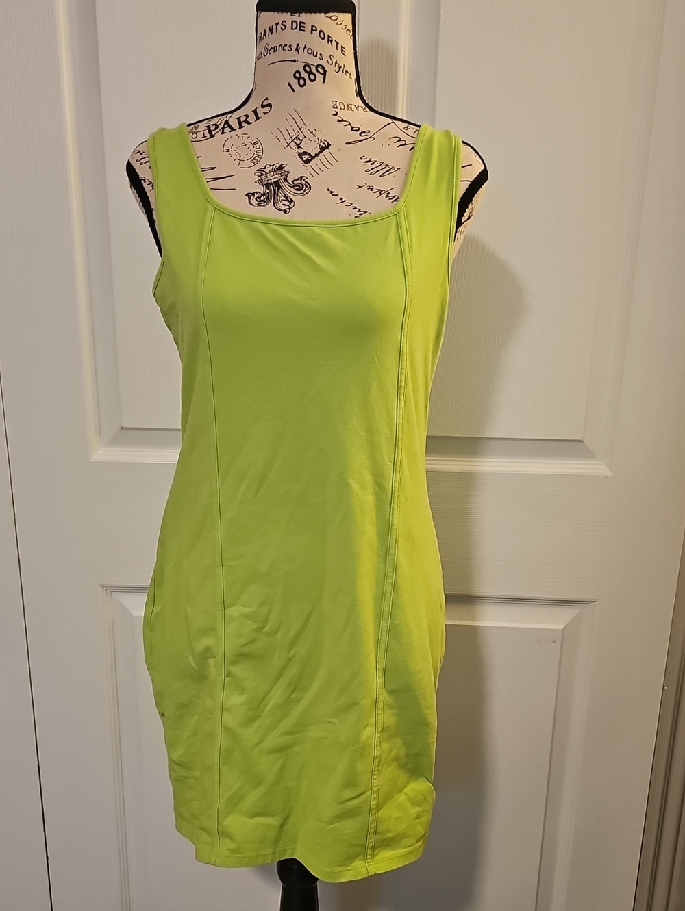 Green Slim Fitting Dress